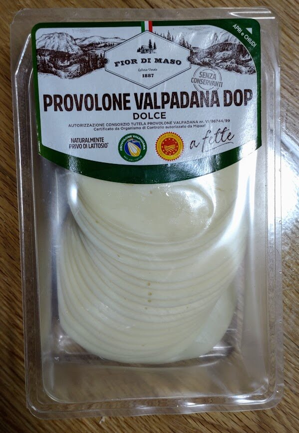 SLCD PROVOLONE DOP（チーズ）
